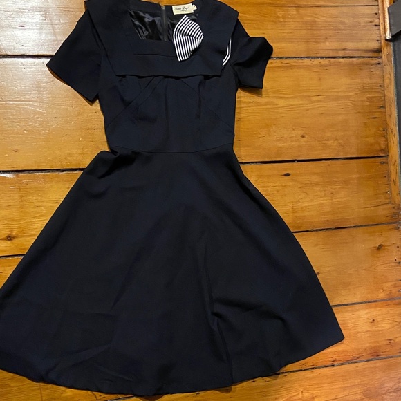 Tatyana navy nautical dress with striped bow collar - Picture 2 of 4